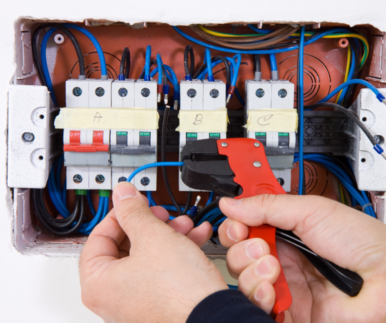 Commercial Electricians Nambour | Electricians Near Me | Coope Elec | Nambour Electrical Services